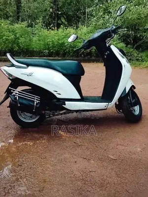 Honda Activa 2014 Motorbike (Used)