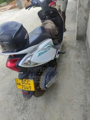 TVS Zest 2015 Motorbike (Used)