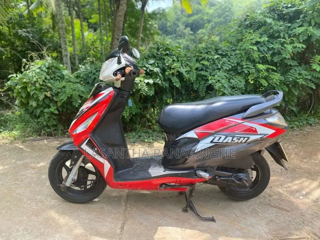 Hero Dash 2015 Motorbike (Used)
