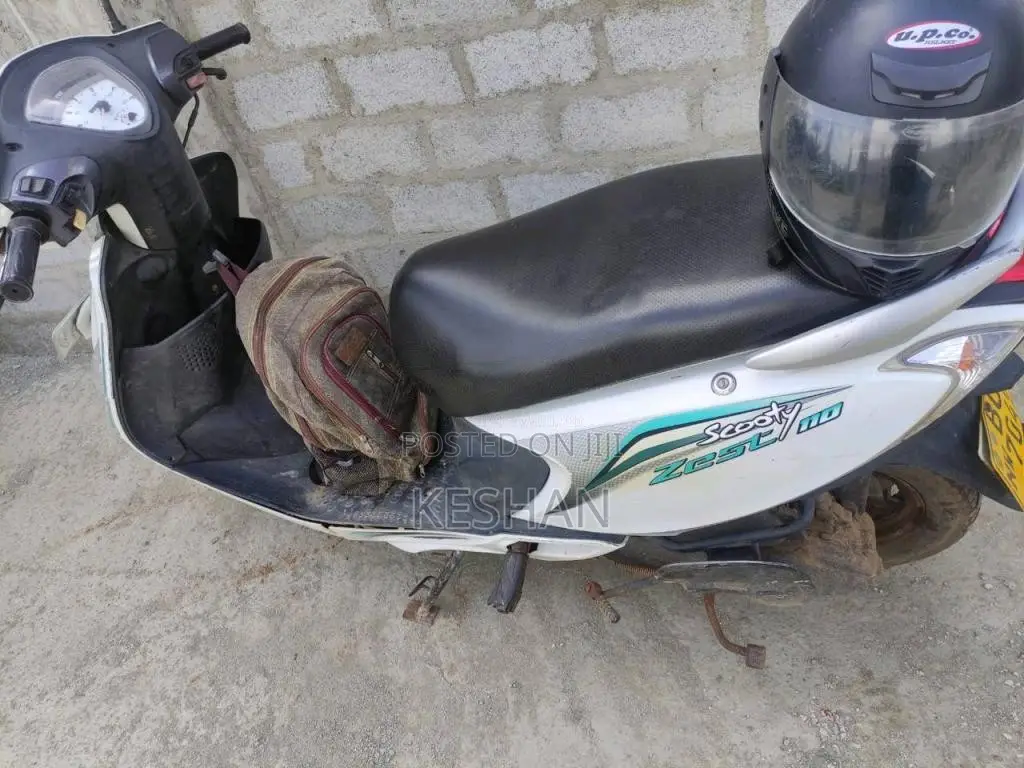TVS Zest 2015 Motorbike (Used)
