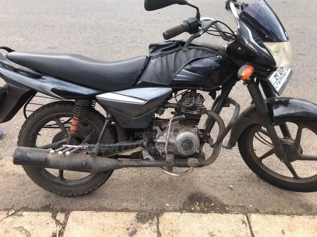 Bajaj Platina 2013 Motorbike (Used)