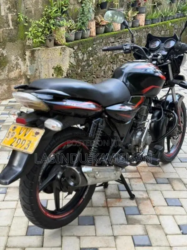 Bajaj Discover 2010 Motorbike (Used)