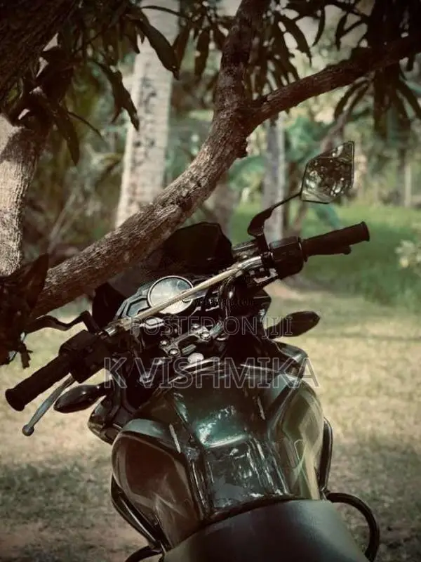Bajaj Discover 2015 Motorbike (Used)