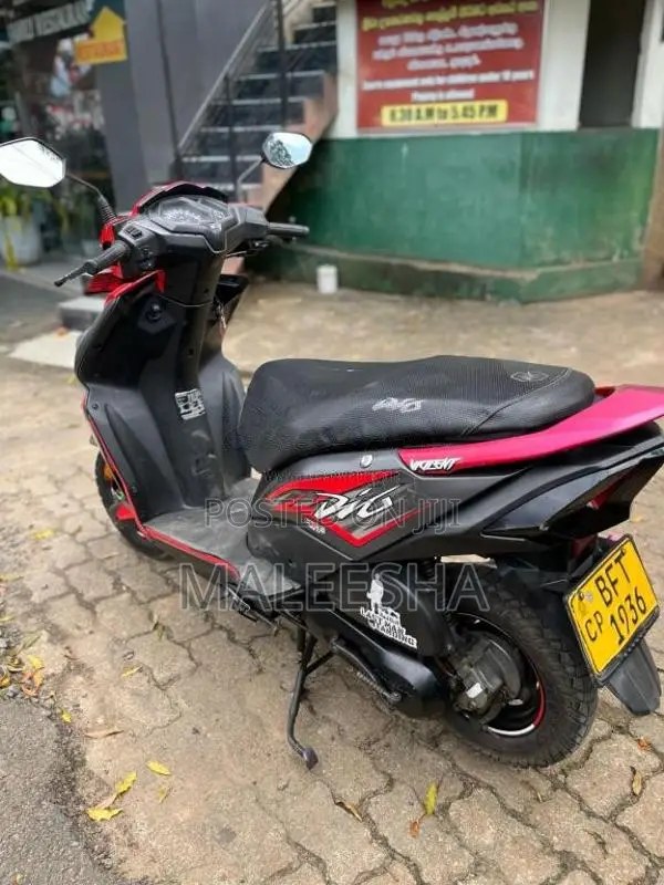 Honda Dio 2017 Motorbike (Used)