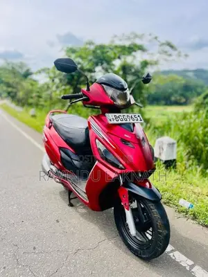 Hero Maestro Edge 2018 Motorbike (Used)