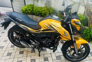 Honda Hornet CB160R Special Edition 2019 Motorbike (Used)