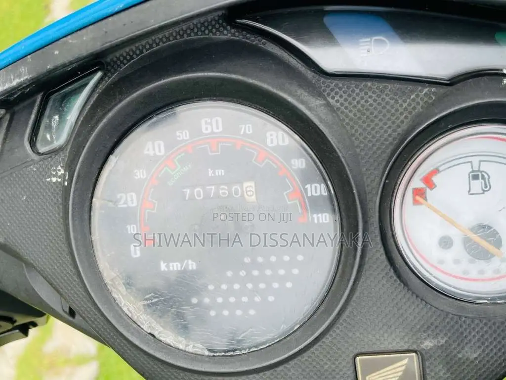 Honda Dio 2015 Motorbike (Used)