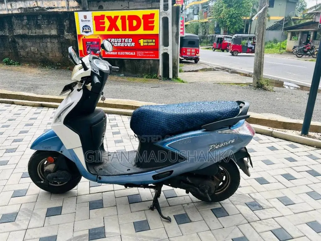 Hero Pleasure 2015 Motorbike (Used)