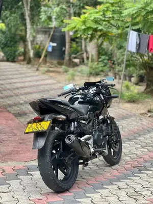 Bajaj Pulsar 180 2010 Motorbike (Used)