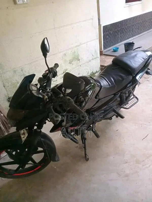 Bajaj Pulsar 135 2010 Motorbike (Used)