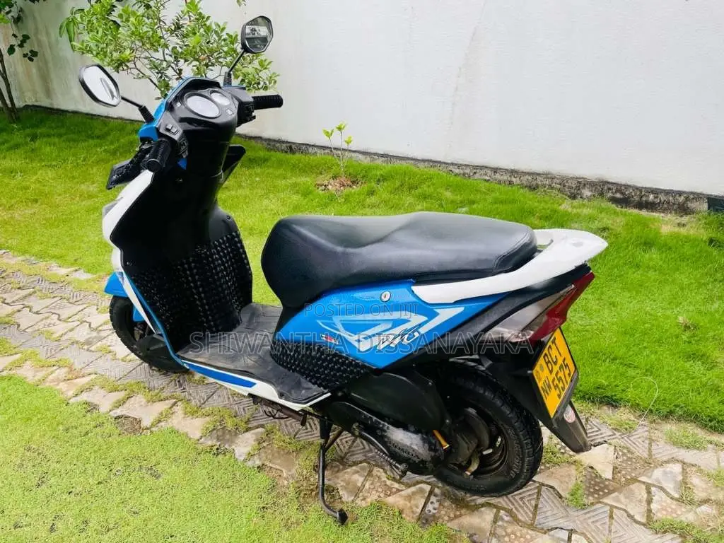 Honda Dio 2015 Motorbike (Used)