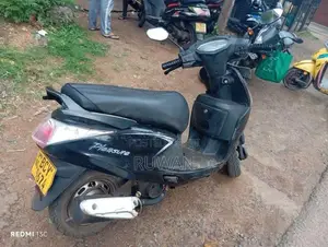 Hero Pleasure 2015 Motorbike (Used)