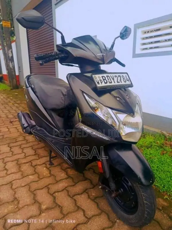 Honda Dio 2017 Motorbike (Used)