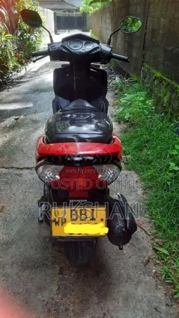Honda Dio 2014 Motorbike (Used)
