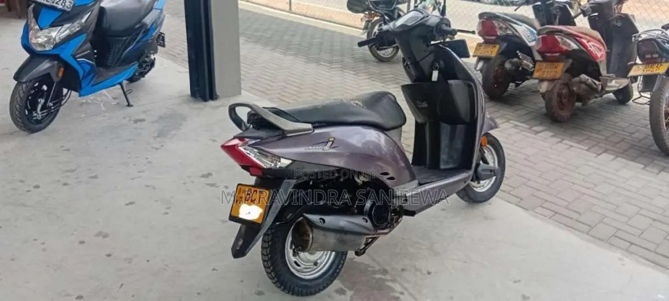 Honda Activa 2014 Motorbike (Used)