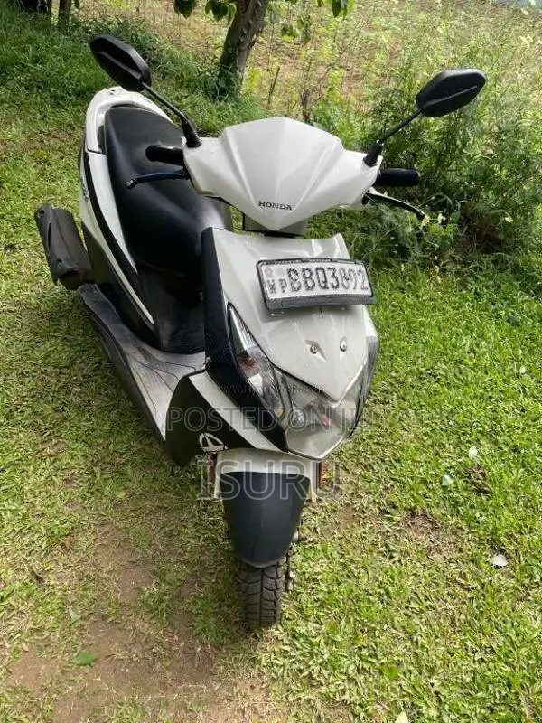 Honda Dio 2014 Motorbike (Used)