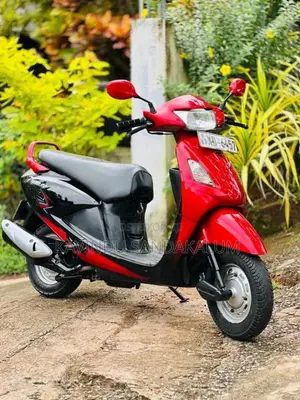 Hero Pleasure 2012 Motorbike (Used)