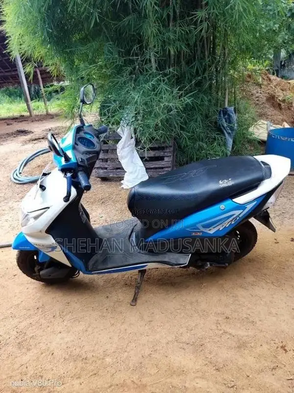 Honda Dio 2016 Motorbike (Used)