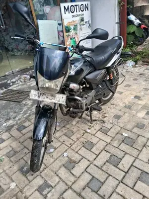 Bajaj Platina 2009 Motorbike (Used)