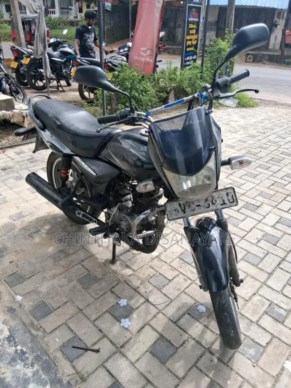 Bajaj Platina 2009 Motorbike (Used)