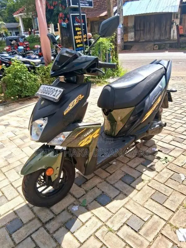 Yamaha Ray Zr 2018 Motorbike (Used)