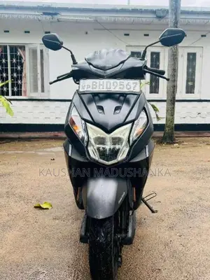 Honda Dio 2018 Motorbike (Used)