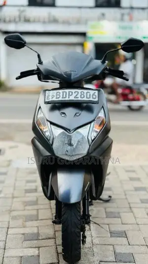 Honda DIO 2016 Motorbike (Used)