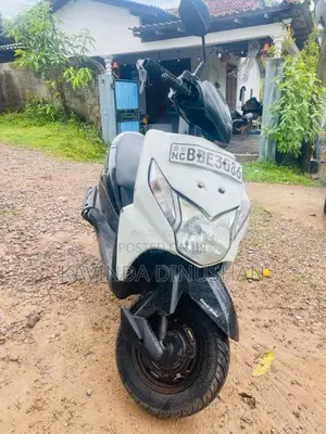 Honda Dio 2015 Motorbike (Used)