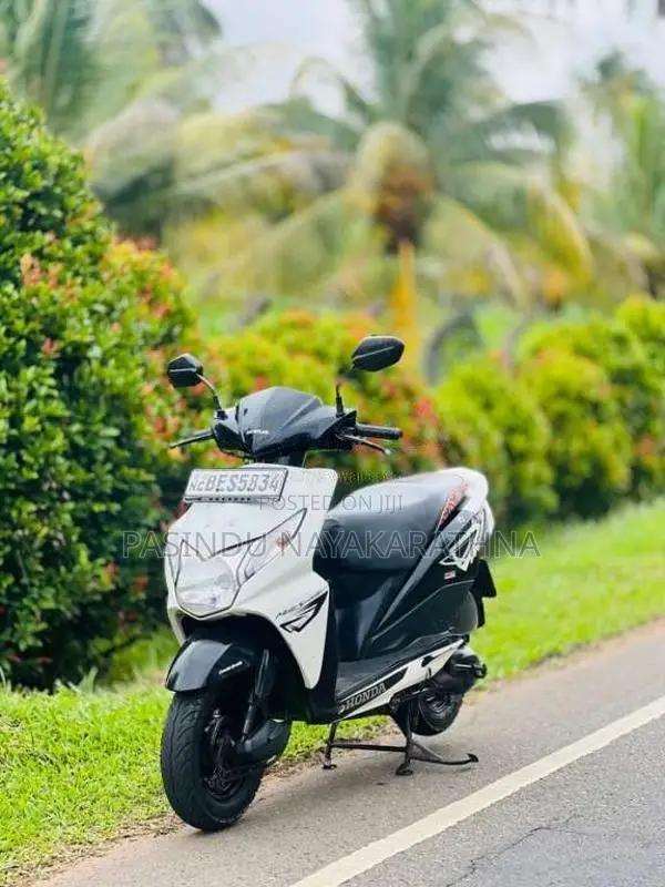 Honda Dio 2016 Motorbike (Used)
