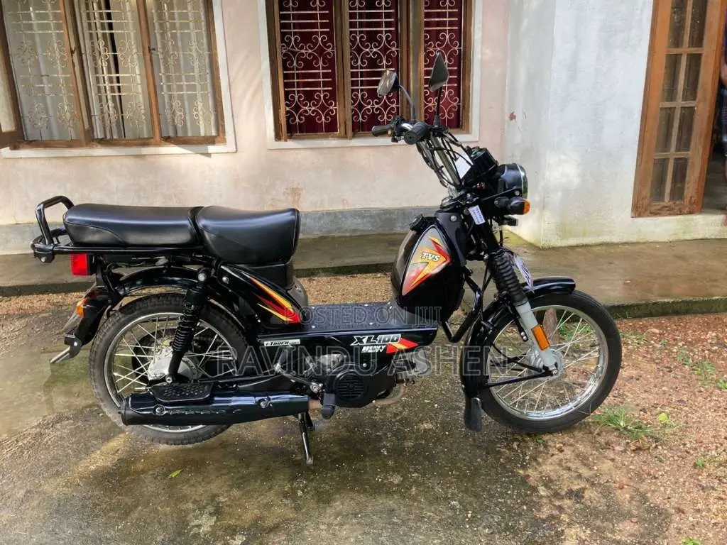 TVS XL 100 2025 Motorbike (Used)