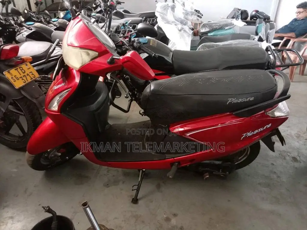 Hero Pleasure 2015 Motorbike (Used)