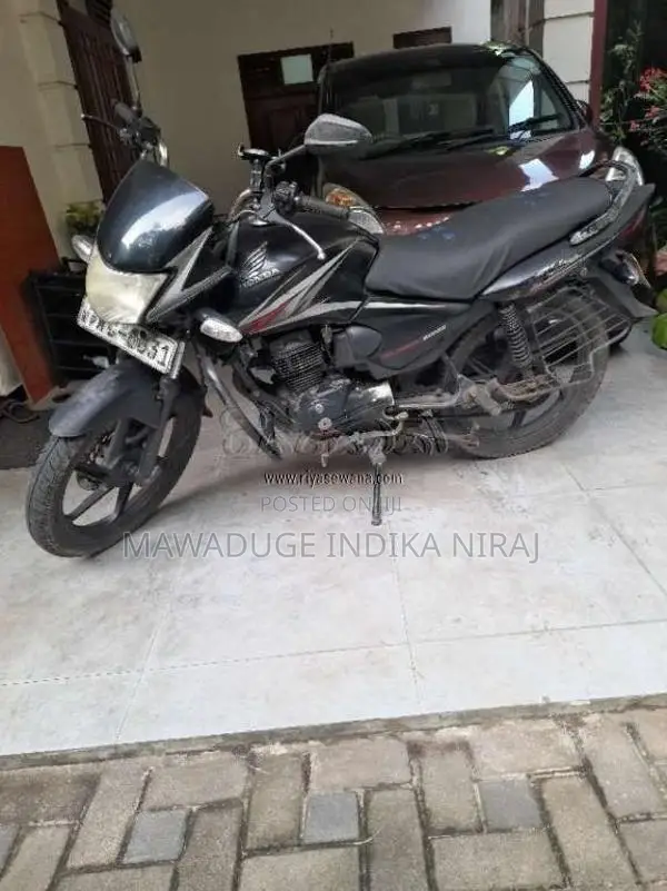 Honda Shine 2010 Motorbike (Used)