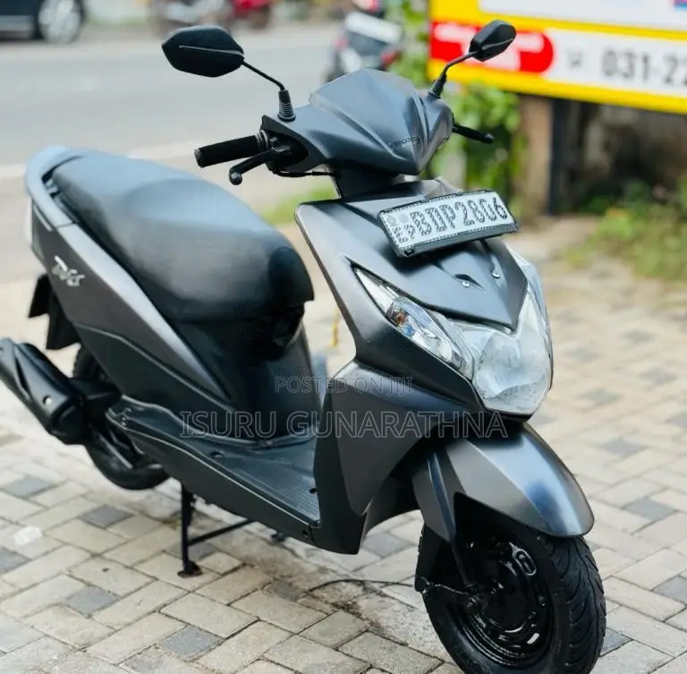 Honda DIO 2016 Motorbike (Used)