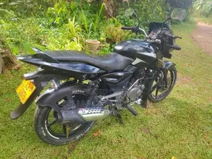 Bajaj Pulsar 2010 Motorbike (Used)