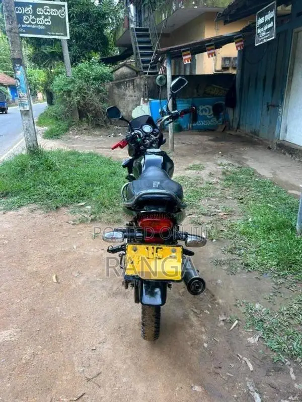 Bajaj Platina 2008 Motorbike (Used)