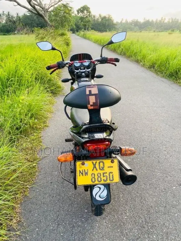 Bajaj Platina BM 125 2011 Motorbike (Used)