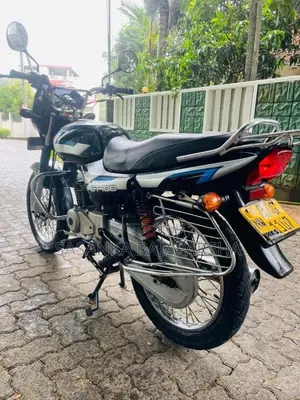 Bajaj CT-100 2013 Motorbike (Used)