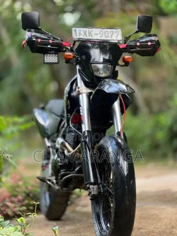 Honda XR 2012 Motorbike (Used)