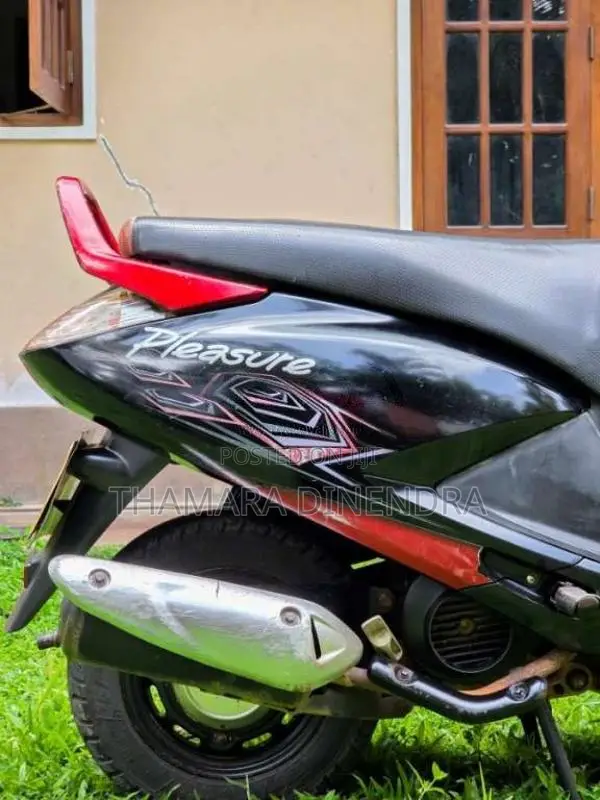 Hero Pleasure 2011 Motorbike (Used)