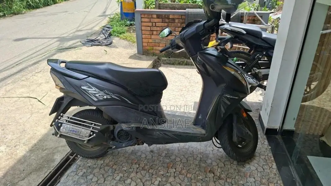 Honda Dio 2018 Motorbike (Used)