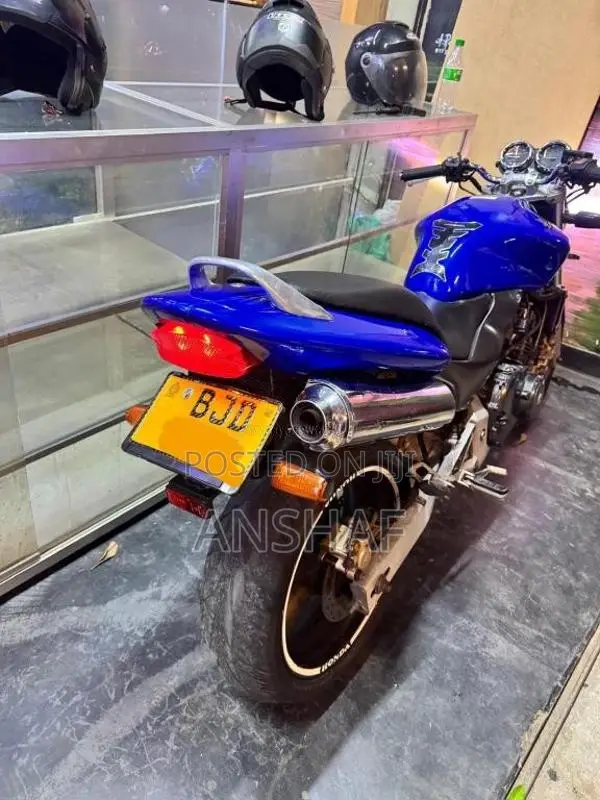 Honda Hornet 2006 Motorbike (Used)