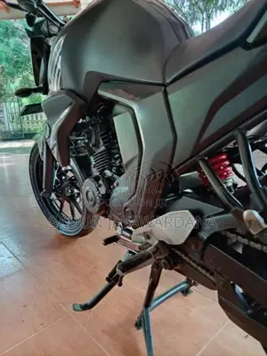 Yamaha FZ 2019 Motorbike (Used)