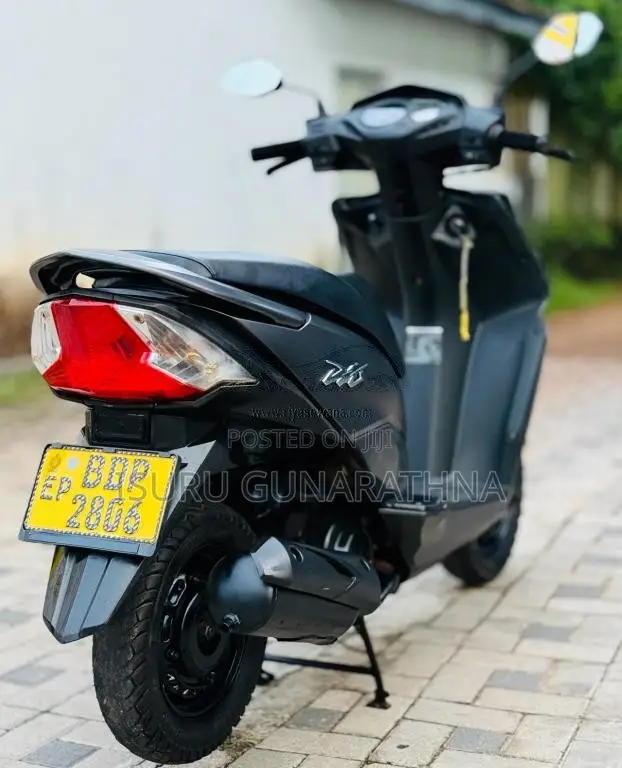 Honda DIO 2016 Motorbike (Used)