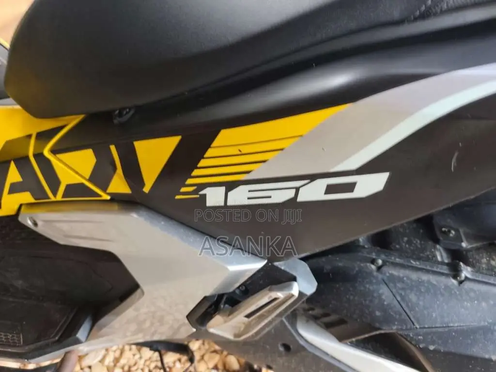 Honda Adv 2024 motorcycle (Used)