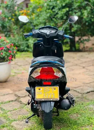 Honda Dio 2017 Motorbike (Used)