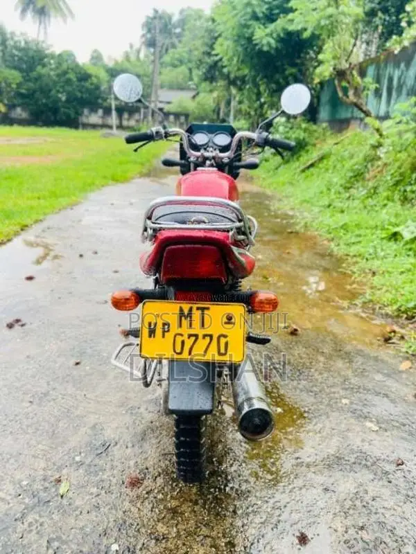 Bajaj CT-100 2006 Motorbike (Used)
