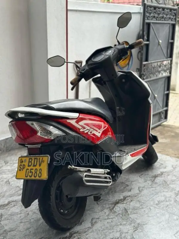 Honda Dio 2016 Motorbike (Used)