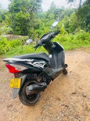 Honda Dio 2015 Motorbike (Used)