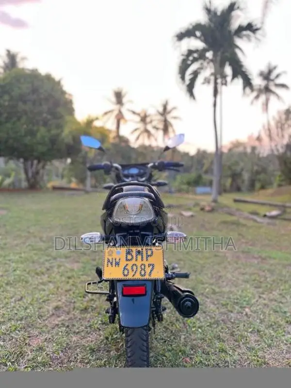 TVS Stryker 2017 Motorbike (Used)