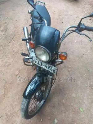 Bajaj Boxer 2008 Motorbike (Used)